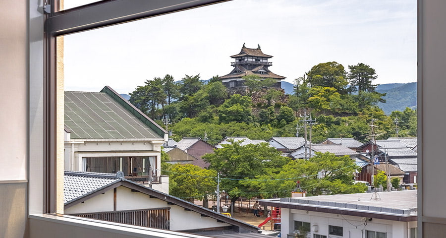 Maruoka Castle, the view from the window of common space
